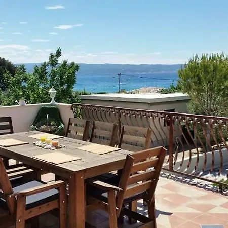 Apartment Dream Vacation Podstrana