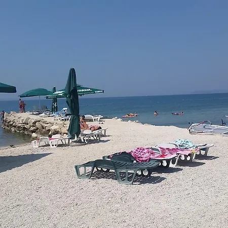 Dream Vacation * Podstrana